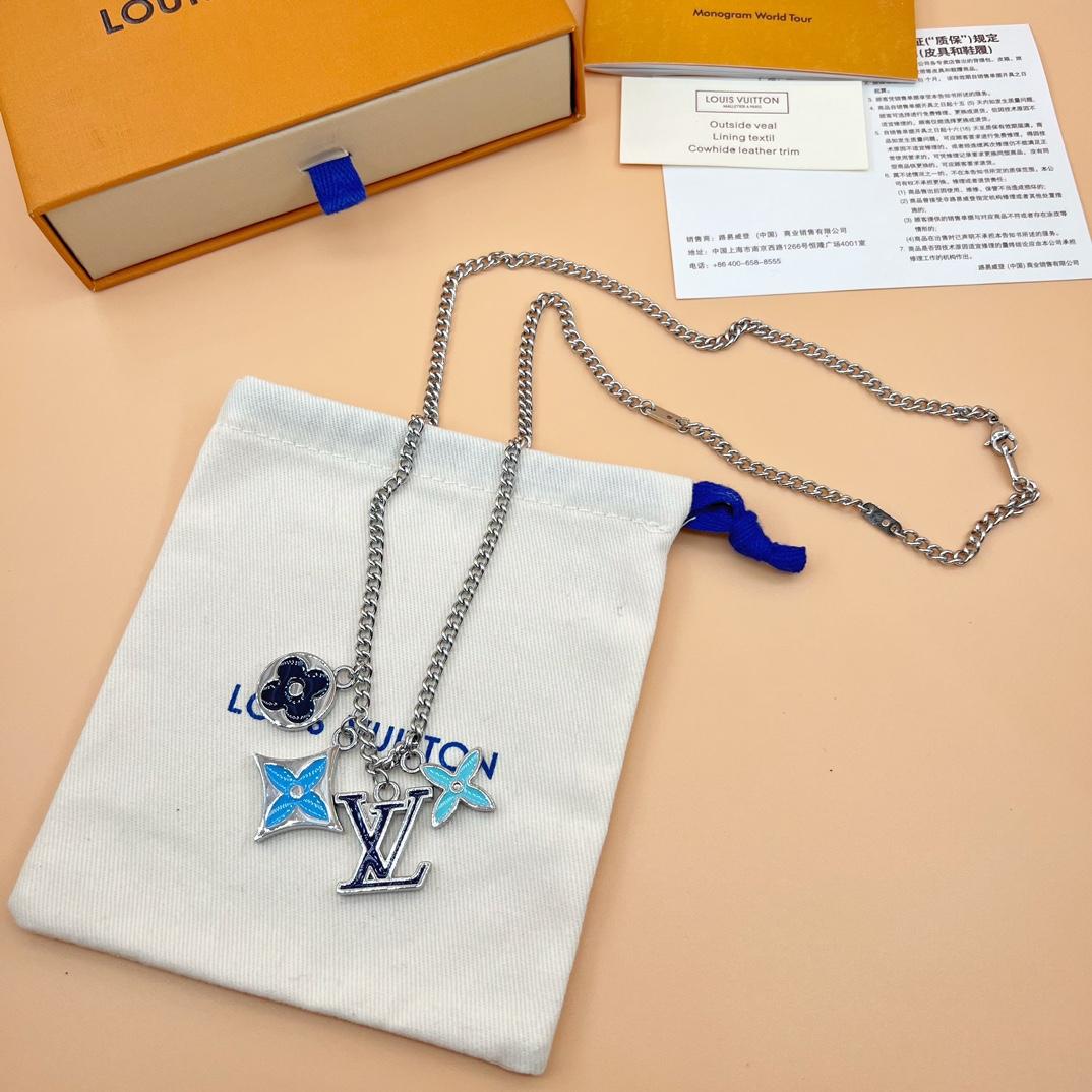 Louis Vuitton LV Instinct Enamelled Necklace    M00917 - DopestKickz