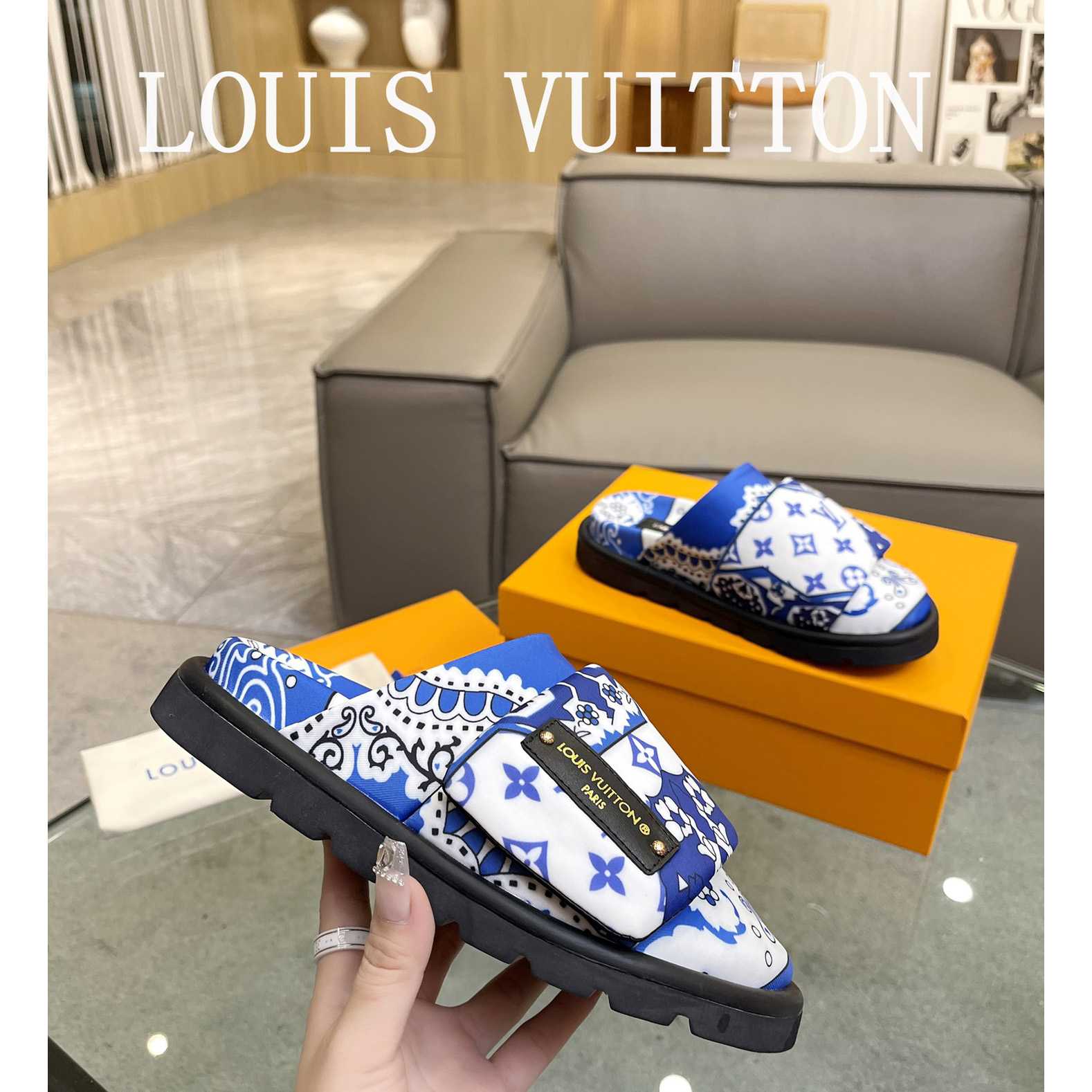Louis Vuitton Slipper Pillow Flat Comfort Mule        1AAM52 - DopestKickz