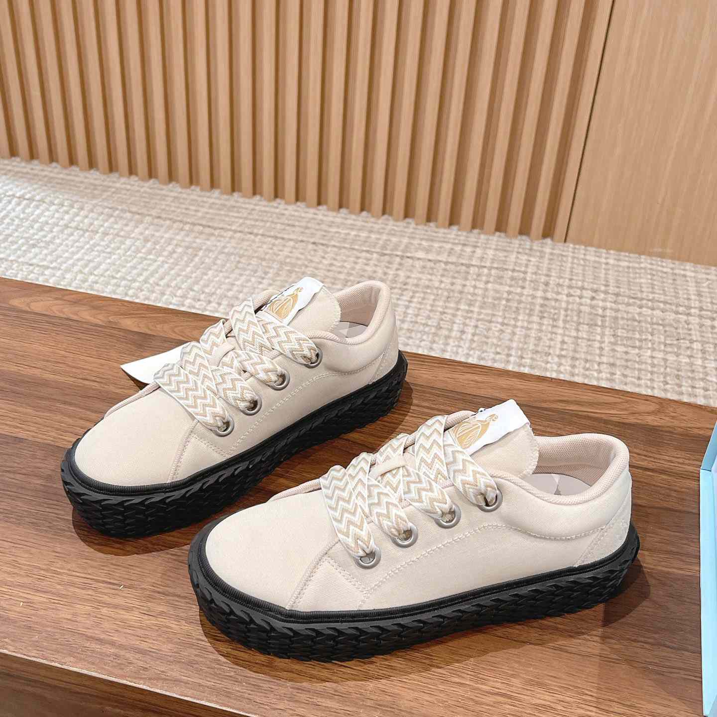 Lanvin Curbies Low-Top Sneakers - DopestKickz