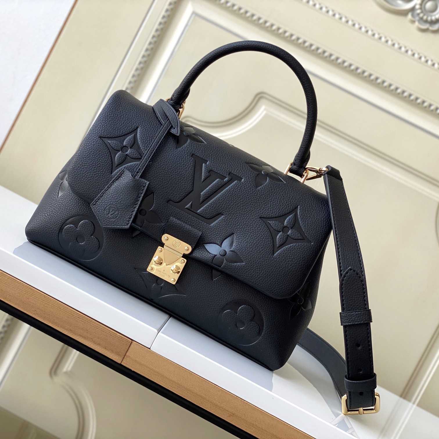 Louis Vuitton Madeleine Medium Bag (30-19.5-11cm)   M45976 - DopestKickz