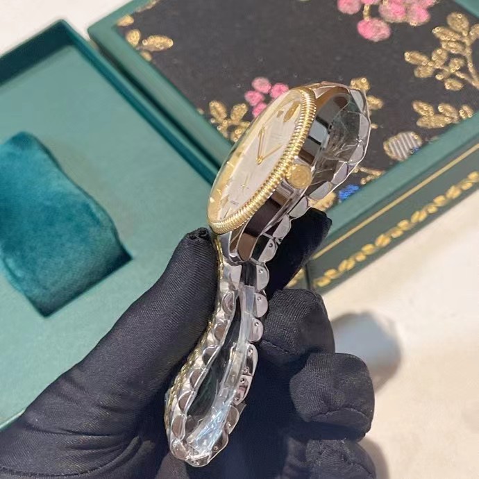 Gucci Men's G-timeless - DopestKickz