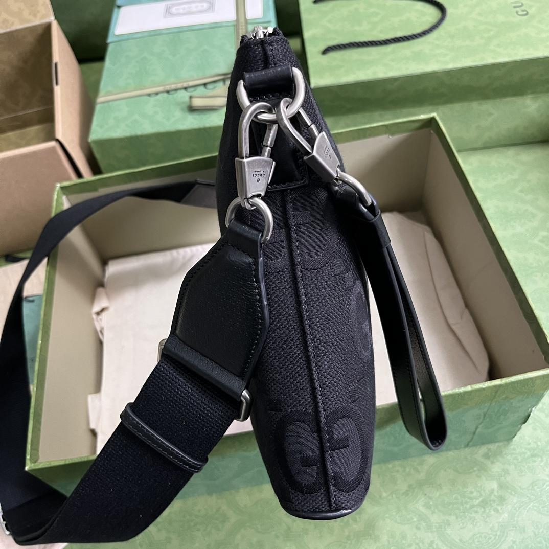 Gucci Jumbo GG Medium Messenger Bag - DopestKickz