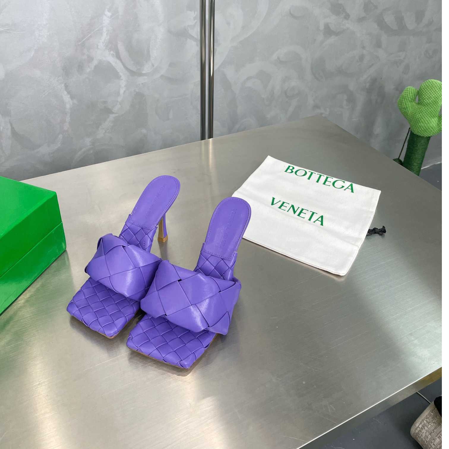 Bottega Veneta Lido Mule - DopestKickz