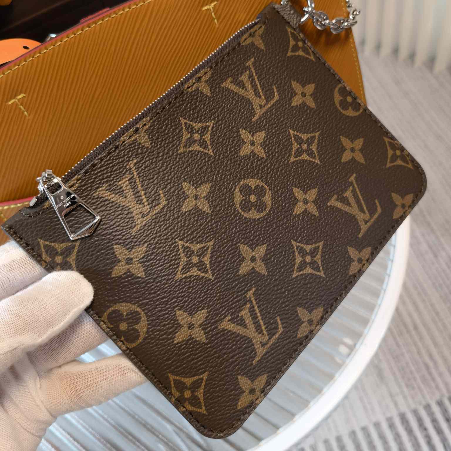Louis Vuitton Marelle Tote MM    M59953 - DopestKickz