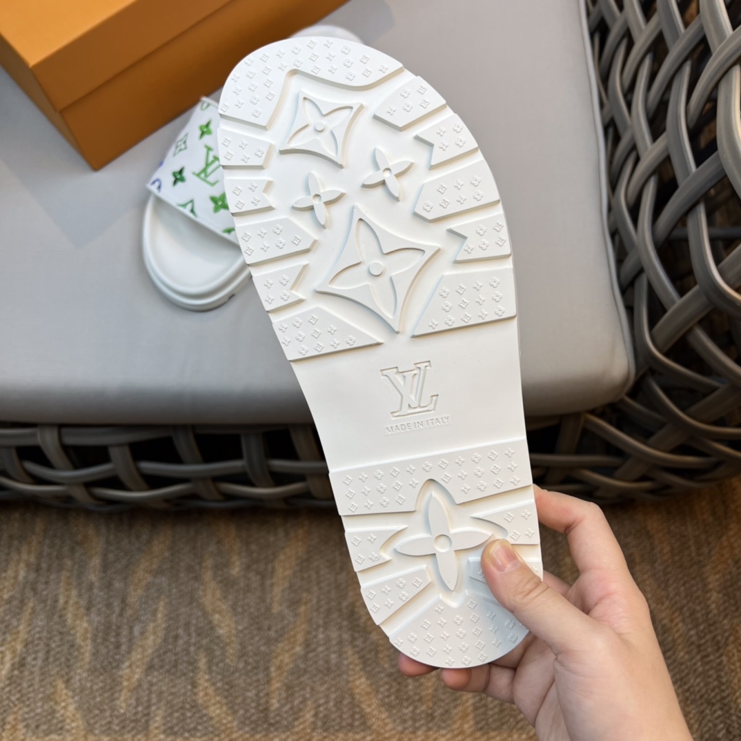 Louis Vuitton Monogram Sandals - DopestKickz