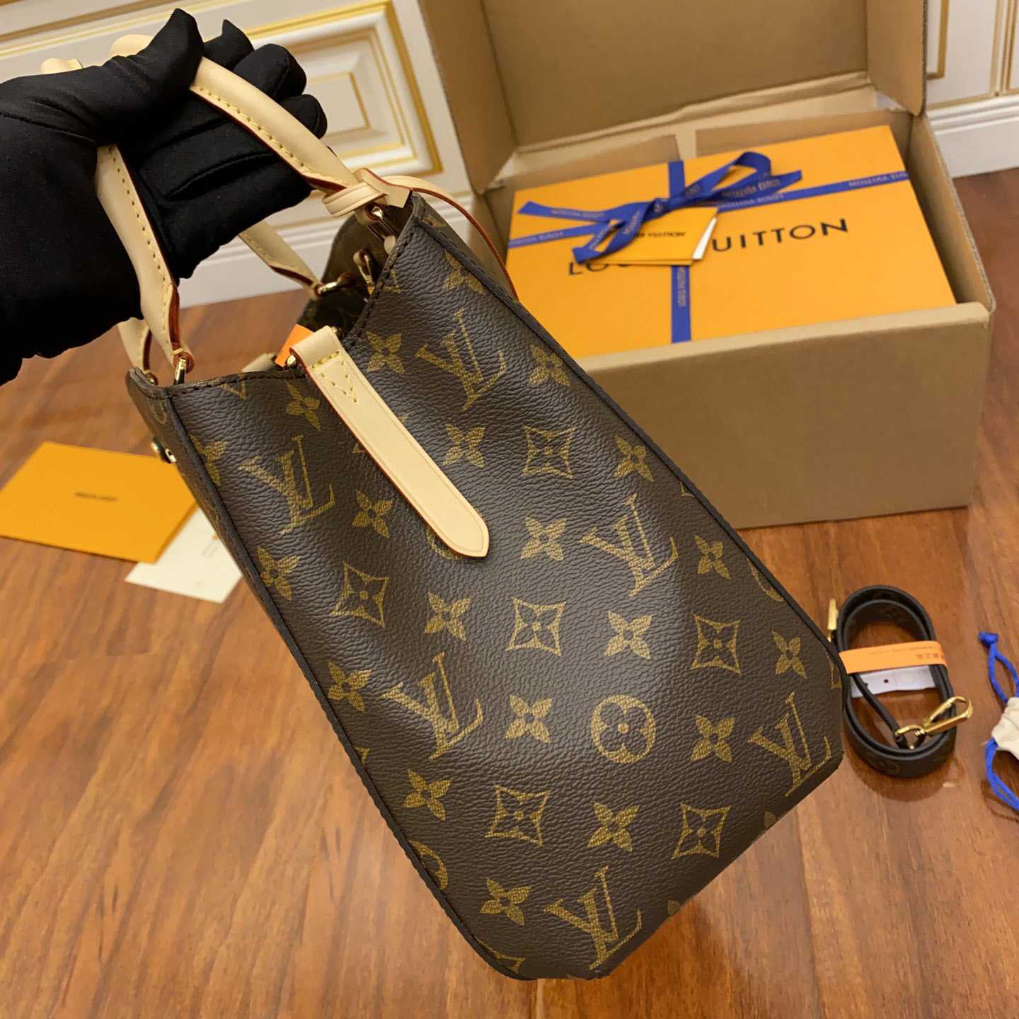 Louis Vuitton Montaigne MM    M41056 - DopestKickz