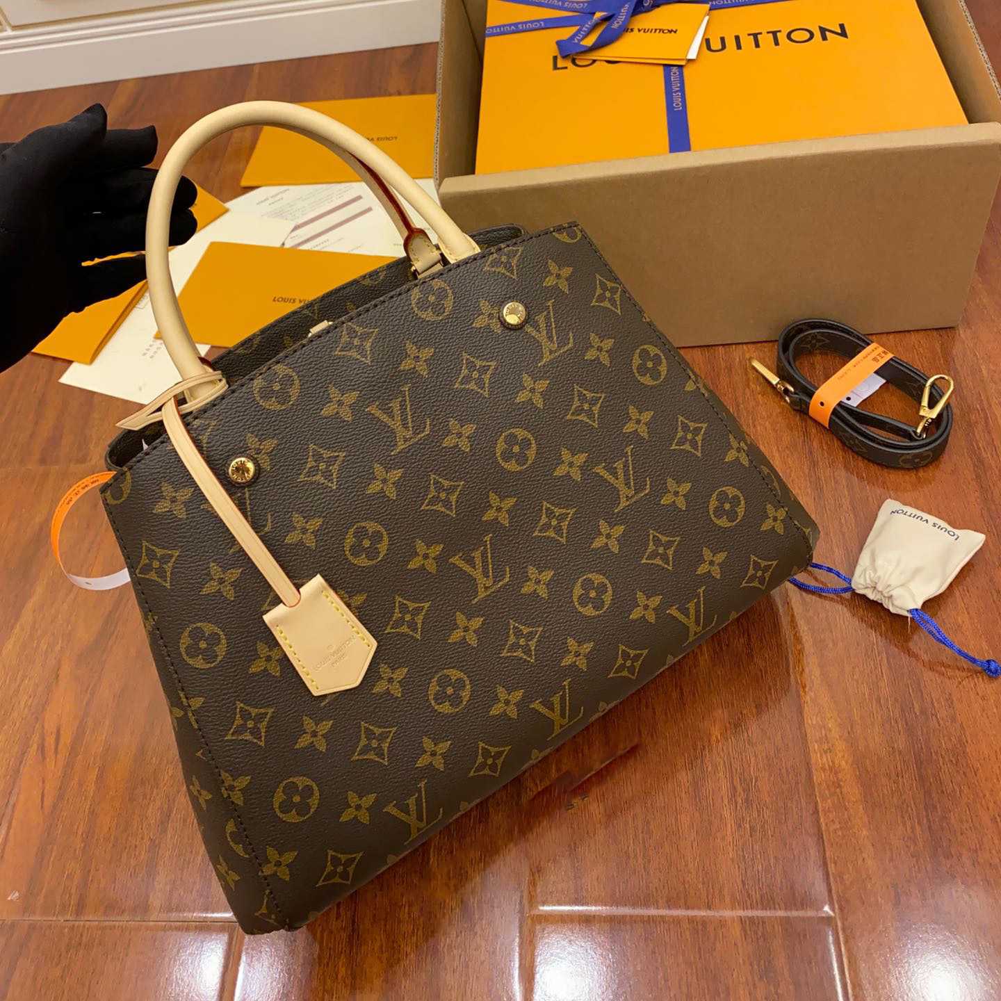 Louis Vuitton Montaigne MM    M41056 - DopestKickz