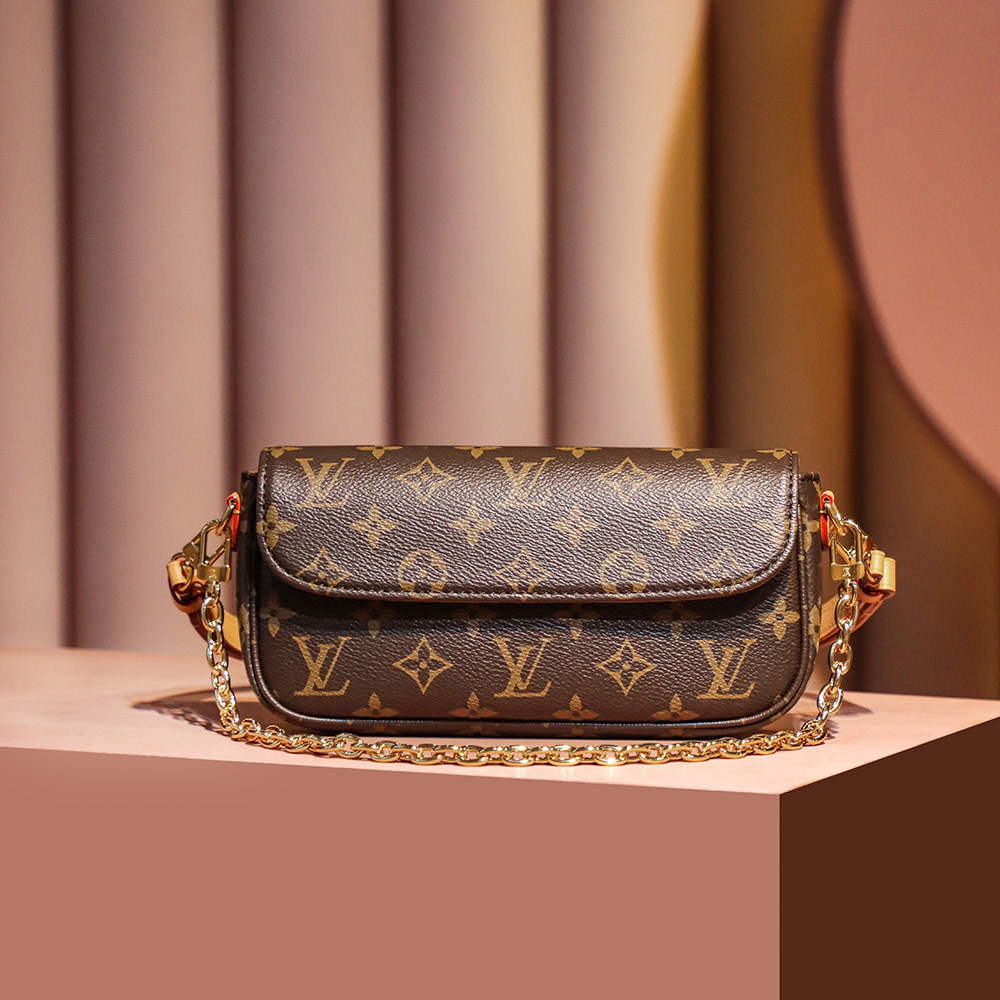 Louis Vuitton Wallet on Chain Ivy(23.5*12*4.3cm)     M81911 - DopestKickz