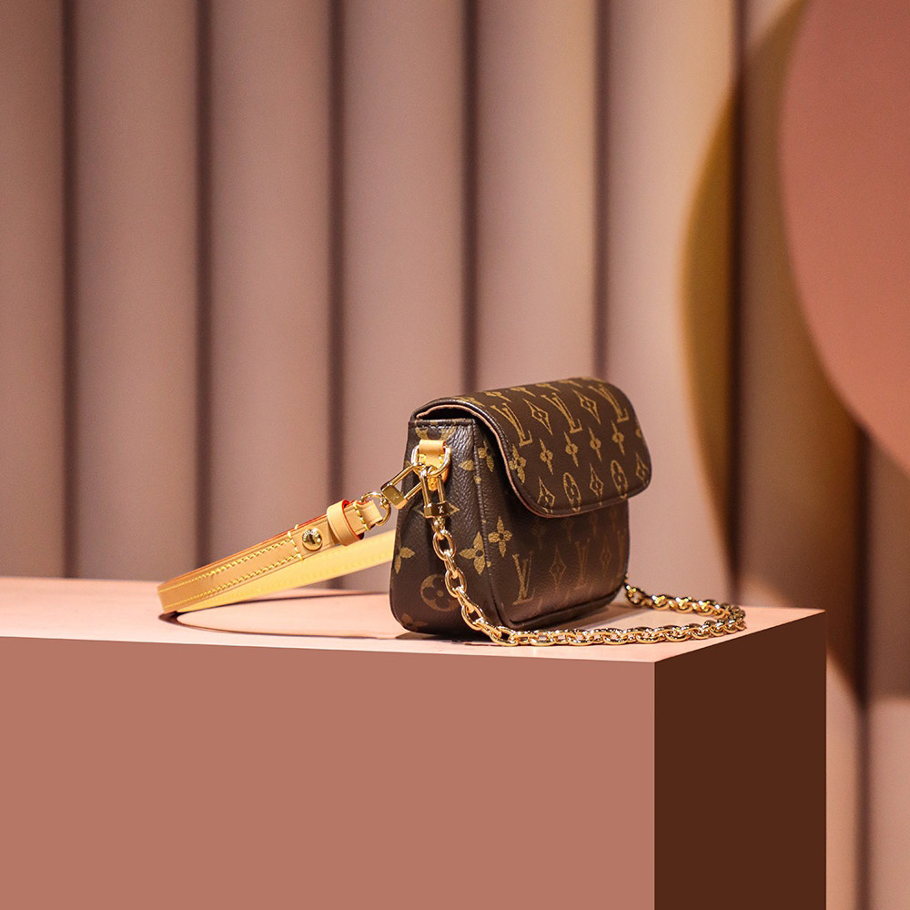 Louis Vuitton Wallet on Chain Ivy(23.5*12*4.3cm)     M81911 - DopestKickz