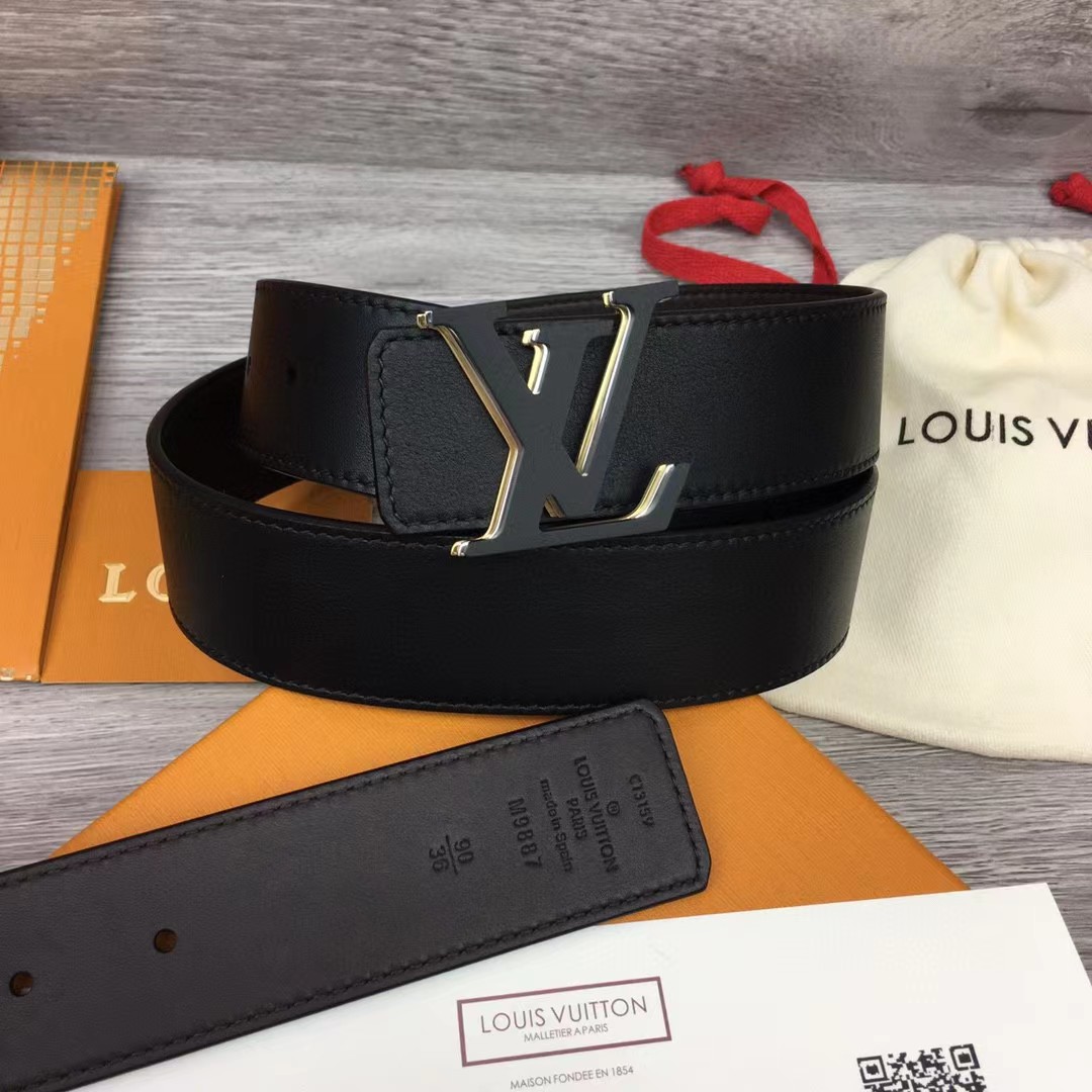 Louis Vuitton Reversible Belt  40mm - DopestKickz