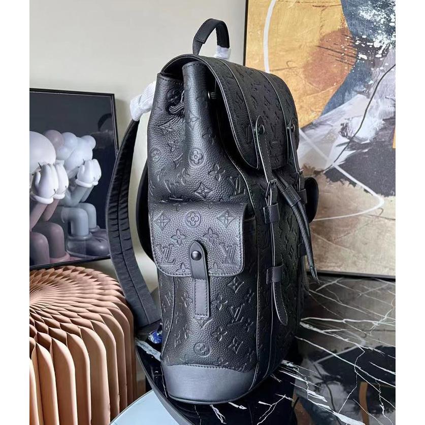 Louis Vuitton Christopher MM Backpack (41-48-13CM)     M55699 - DopestKickz