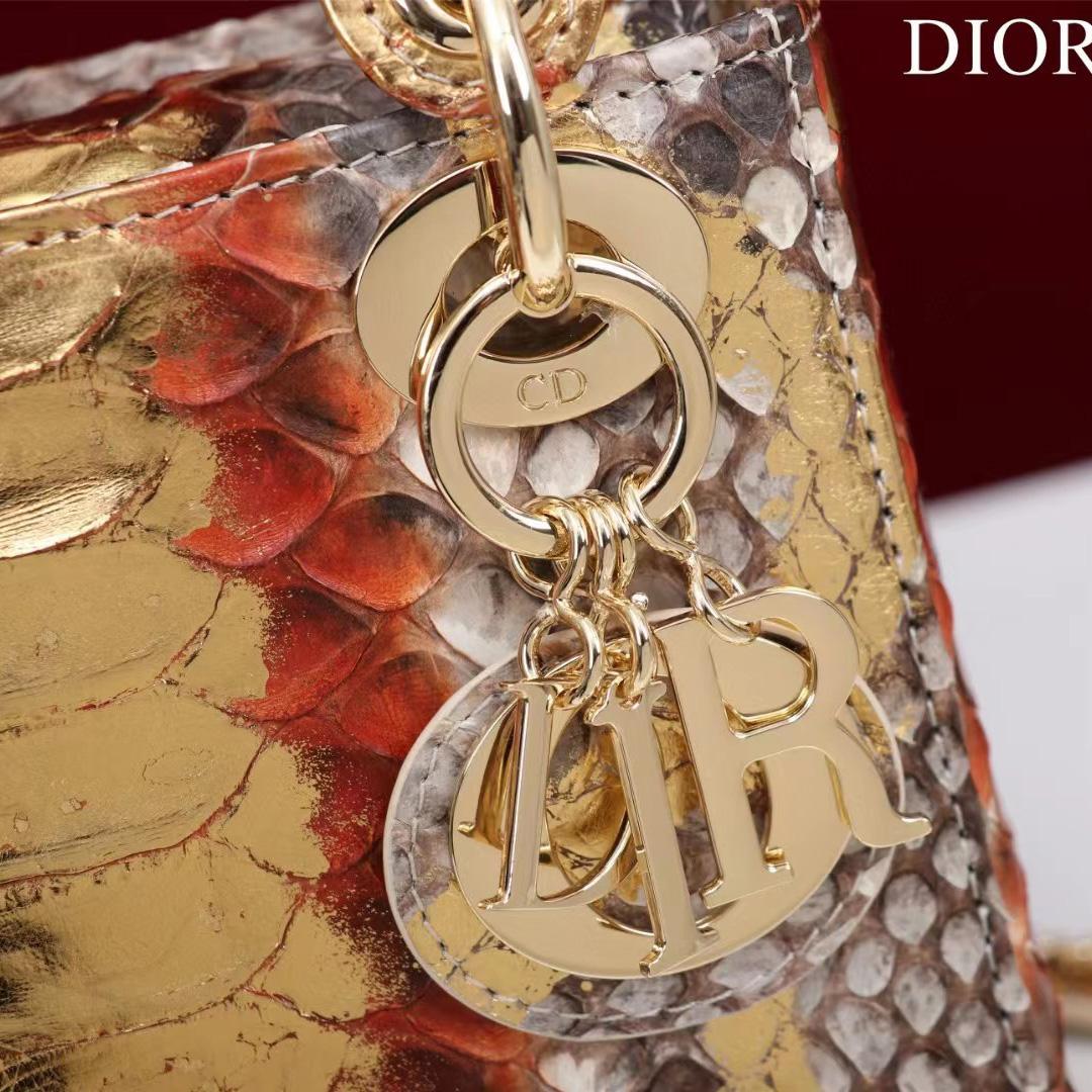 Dior Lady Dior Bag (17-15-7 cm) - DopestKickz