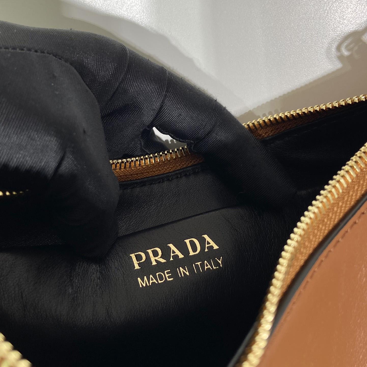 Prada Leather Shoulder Bag - DopestKickz