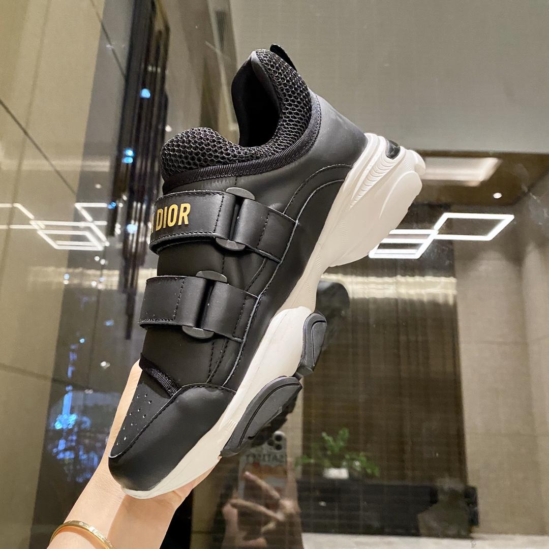 Dior D-Wander Sneaker - DopestKickz