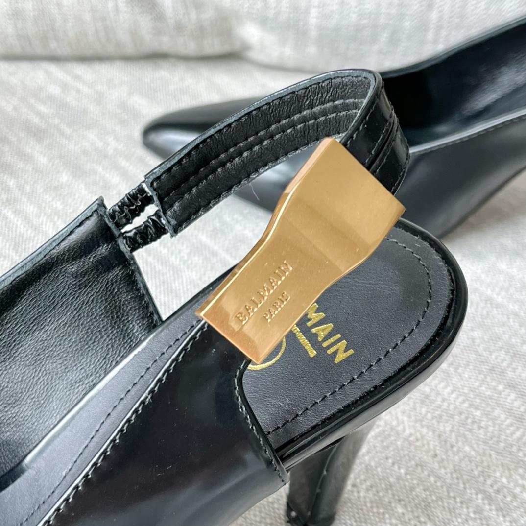 Balmain Tara Leather Pumps - DopestKickz