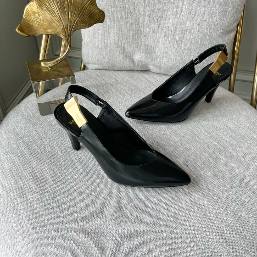 Balmain Tara Leather Pumps - DopestKickz