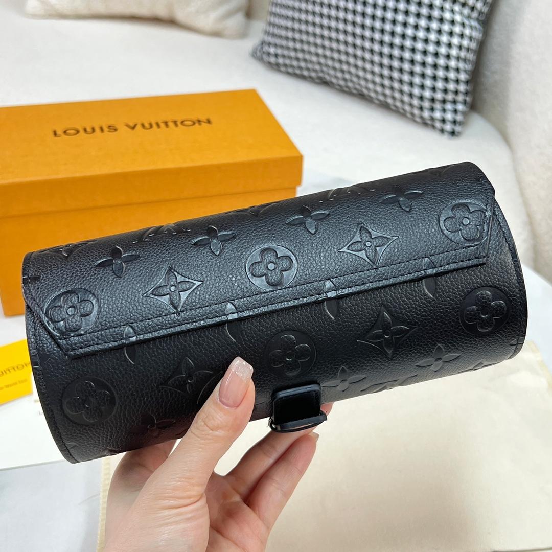 Louis Vuitton Etui 3 Montres    M10147 - DopestKickz
