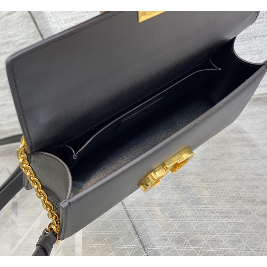 Dior 30 Montaigne Bag - DopestKickz