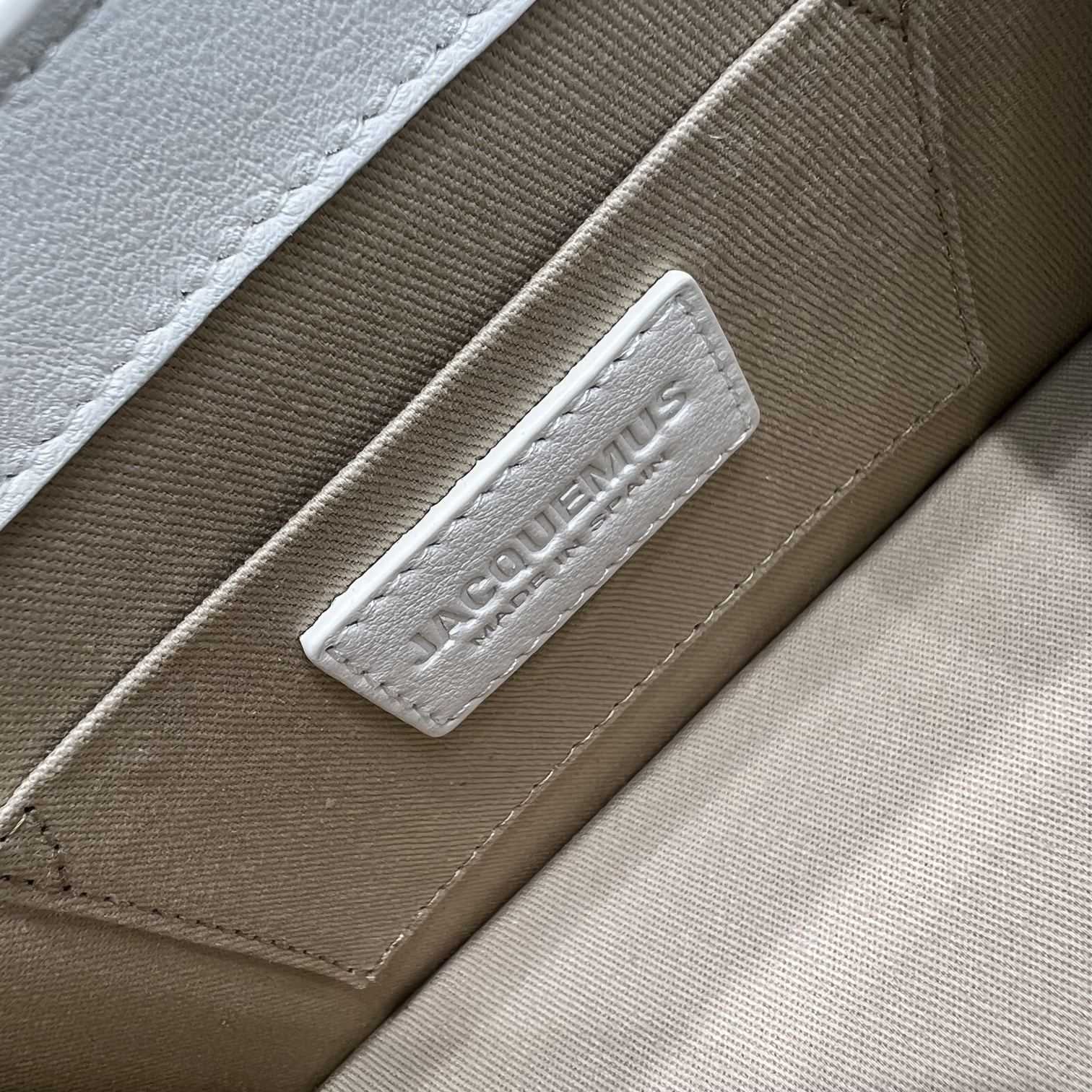 Jacquemus Le Chiquito Noeud - DopestKickz