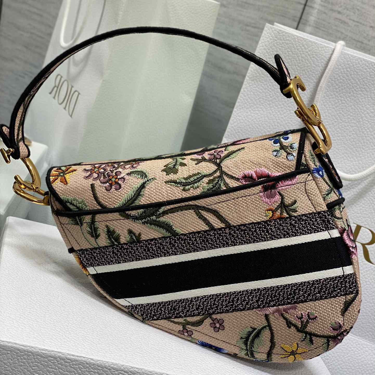 Dior Saddle Bag  - DopestKickz