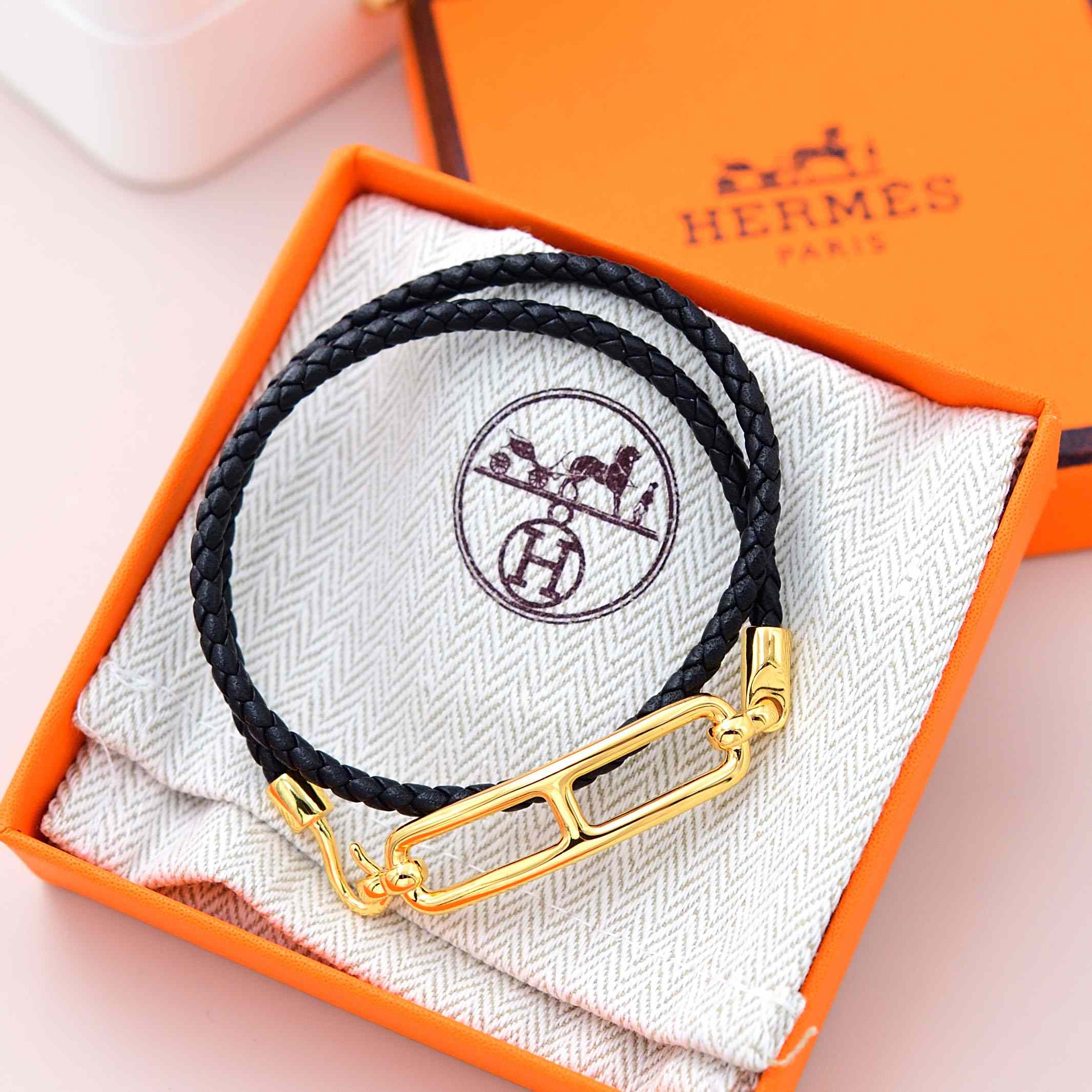 Hermes Roulis Double Tour Bracelet - DopestKickz