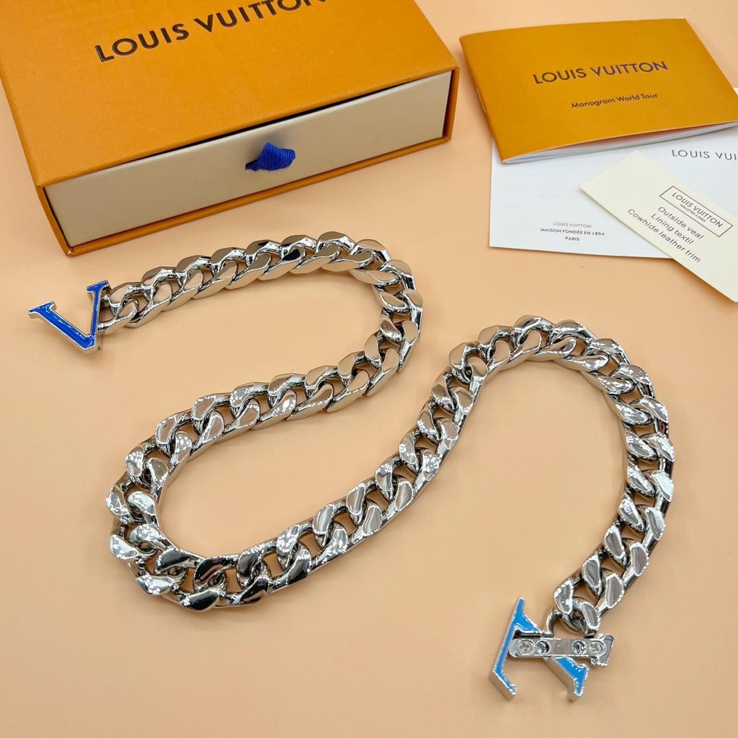 Louis Vuitton LV Chain Necklace    M00907 - DopestKickz