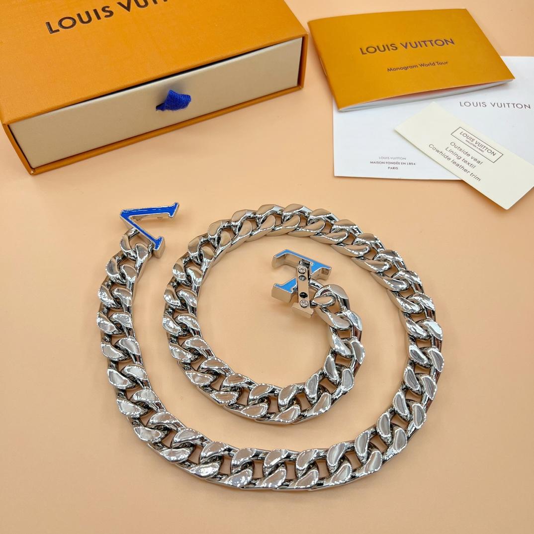 Louis Vuitton LV Chain Necklace    M00907 - DopestKickz