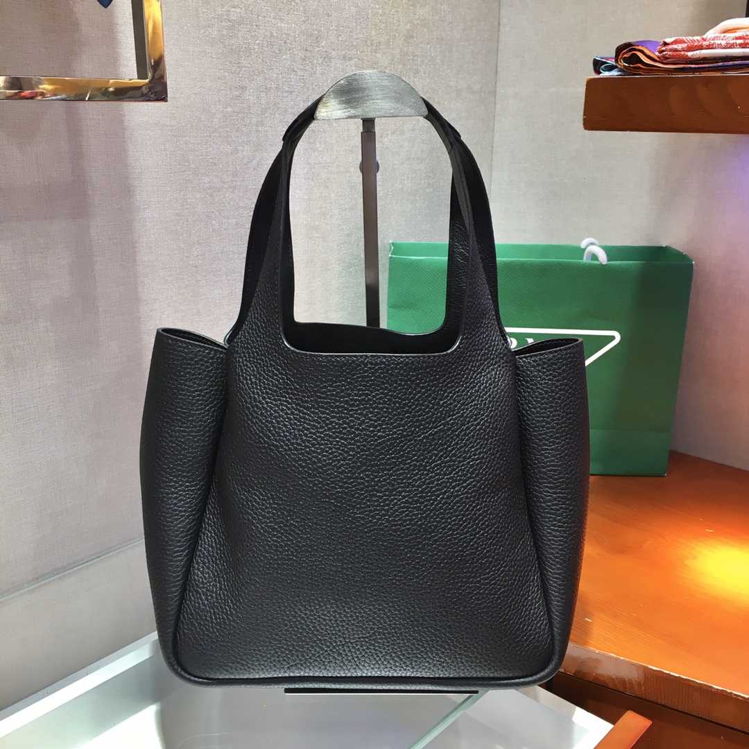 Prada Leather Tote - DopestKickz