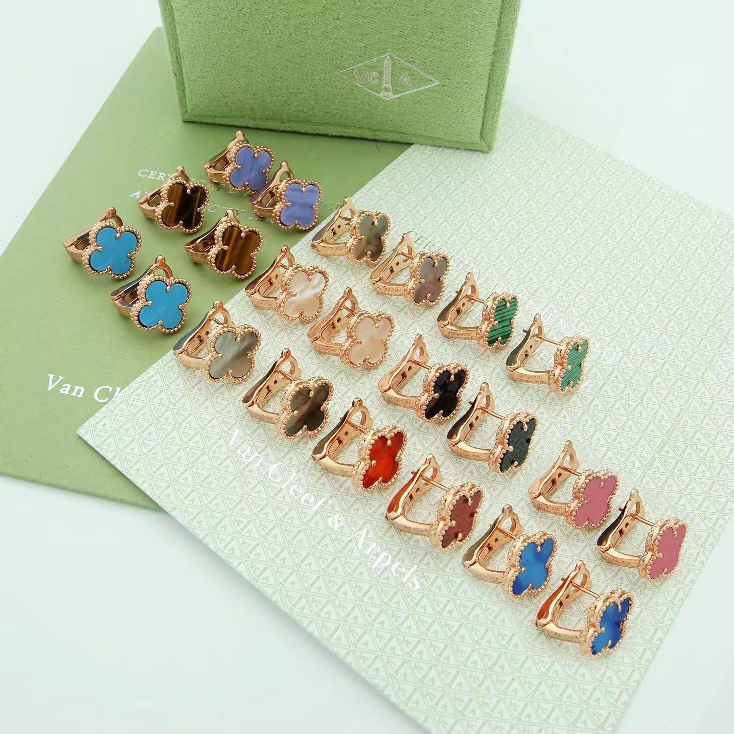 Van Cleef & Arpels Earrings - DopestKickz