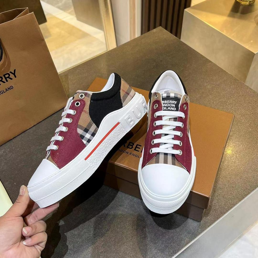Burberry Kai Check Low-Top Sneakers - DopestKickz