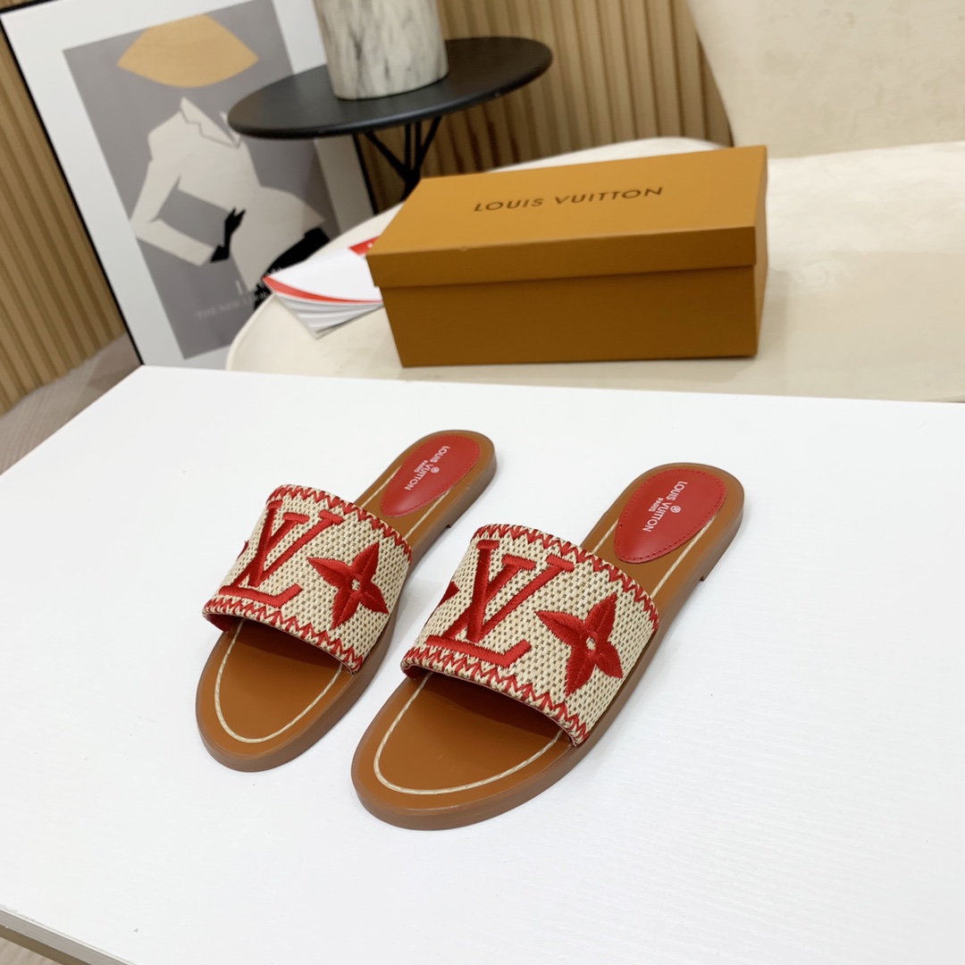 Louis Vuitton Lock It Flat Mule - DopestKickz