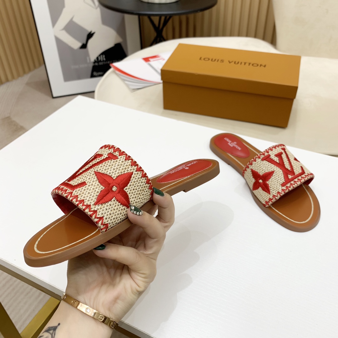 Louis Vuitton Lock It Flat Mule - DopestKickz