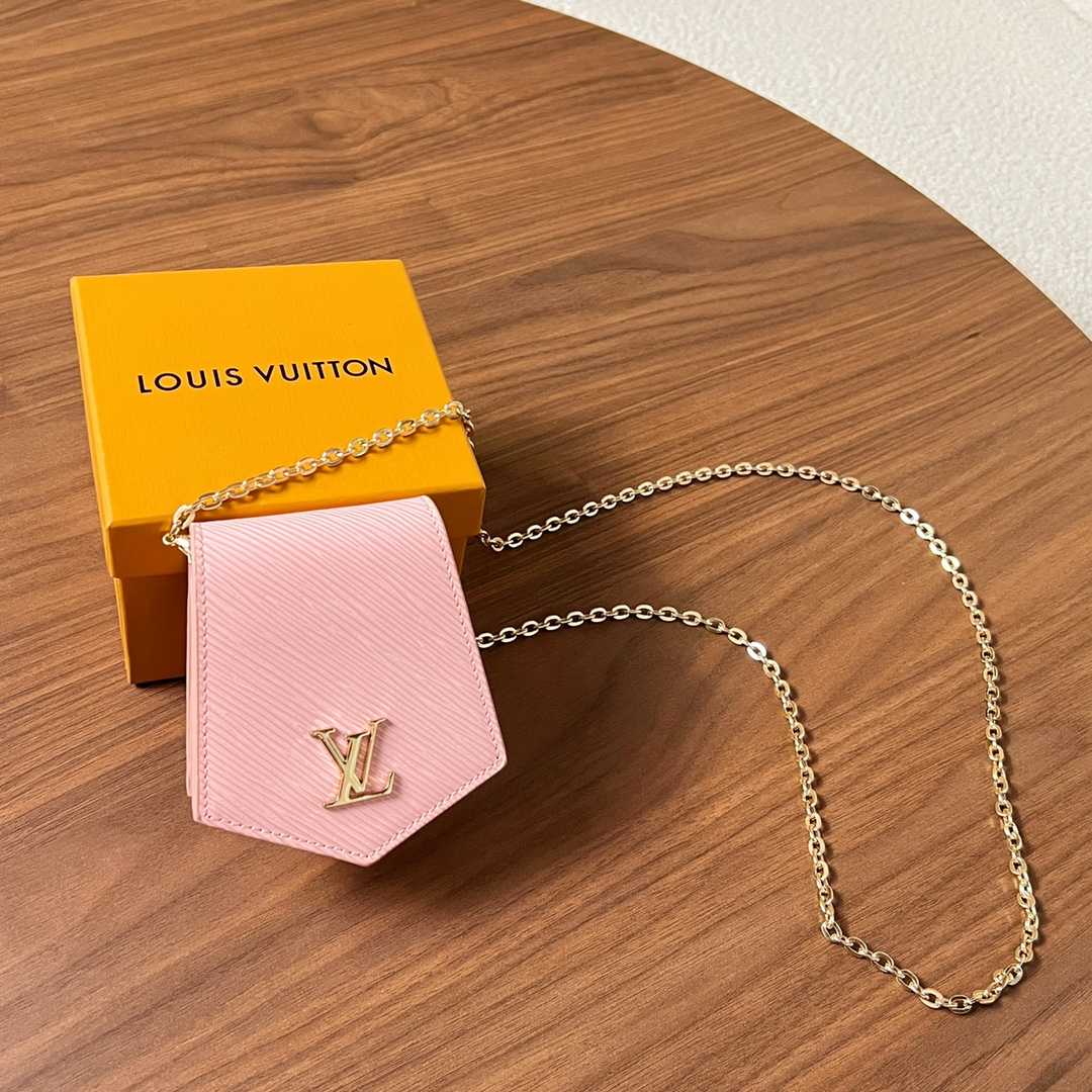 Louis Vuitton Key Bell XL   M22368 - DopestKickz