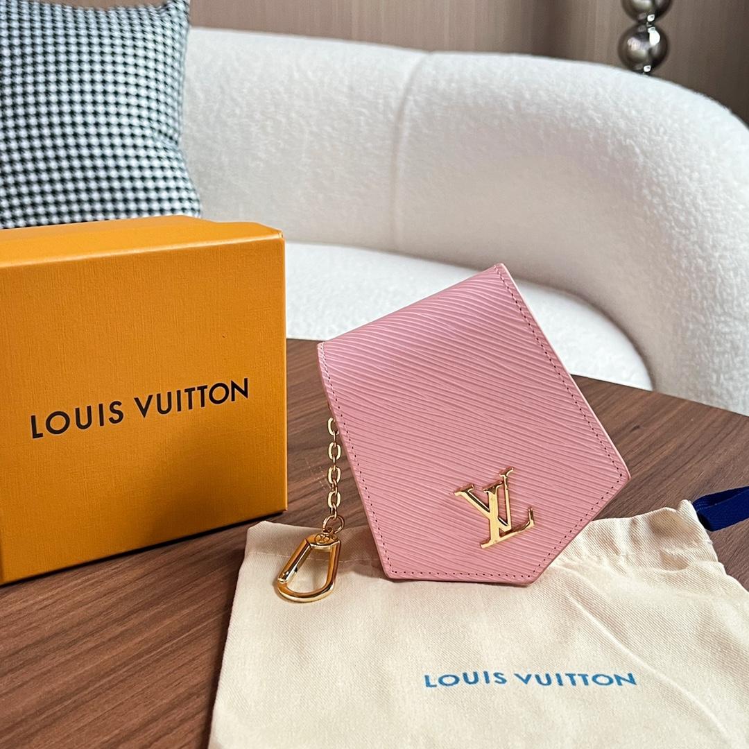 Louis Vuitton Key Bell XL   M22368 - DopestKickz