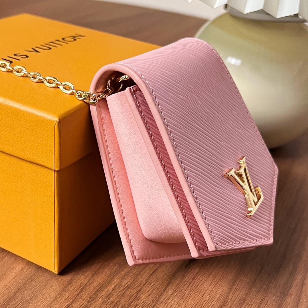 Louis Vuitton Key Bell XL   M22368 - DopestKickz