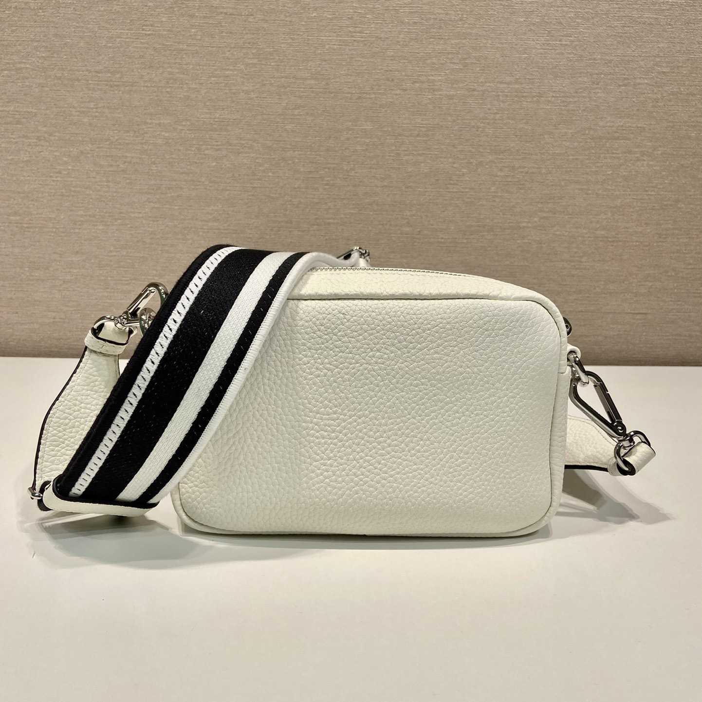 Prada Small Leather Bag - DopestKickz