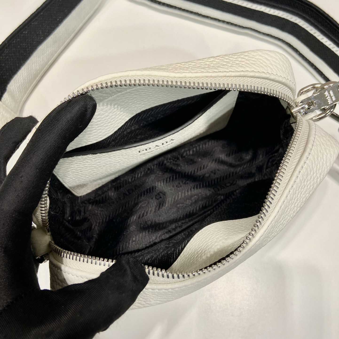 Prada Small Leather Bag - DopestKickz