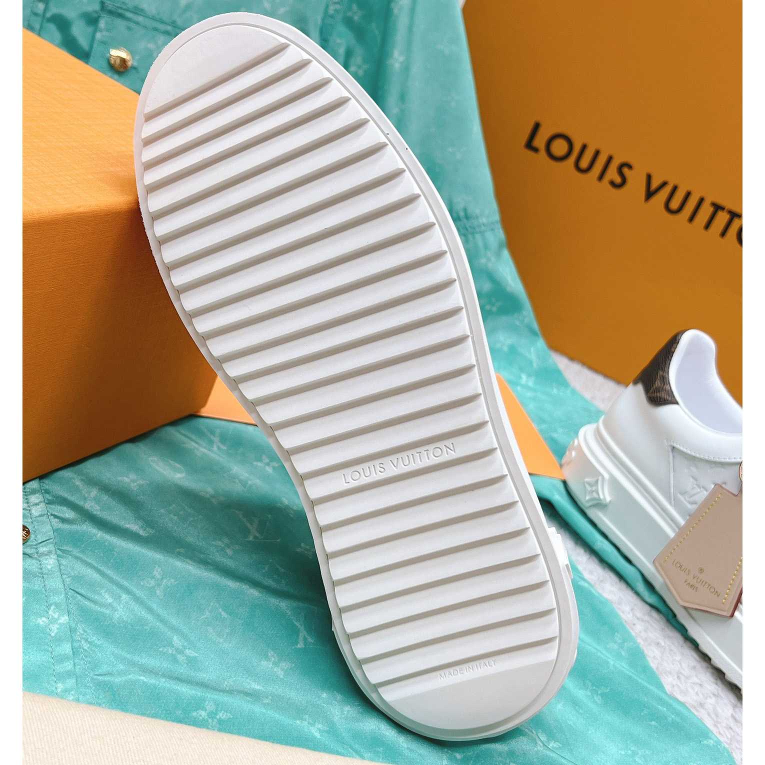 Louis Vuitton Time Out Sneaker (upon uk size)  1ABHRY - DopestKickz