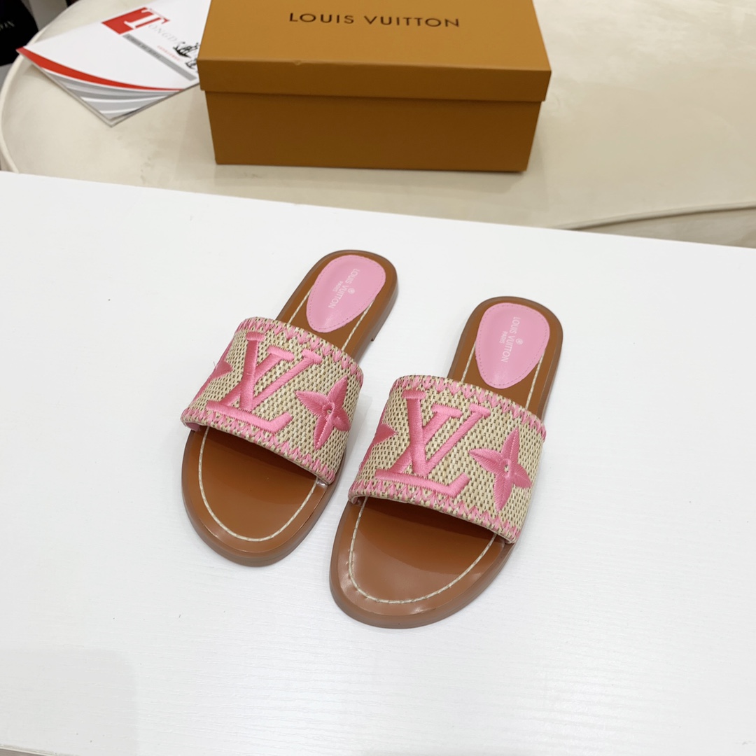 Louis Vuitton Lock It Flat Mule - DopestKickz