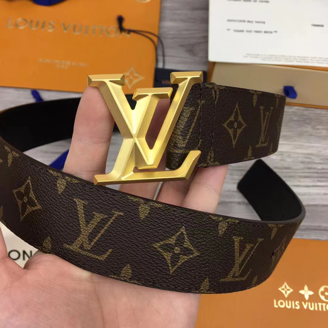 Louis Vuitton LV Initiales Reversible Belt   - DopestKickz