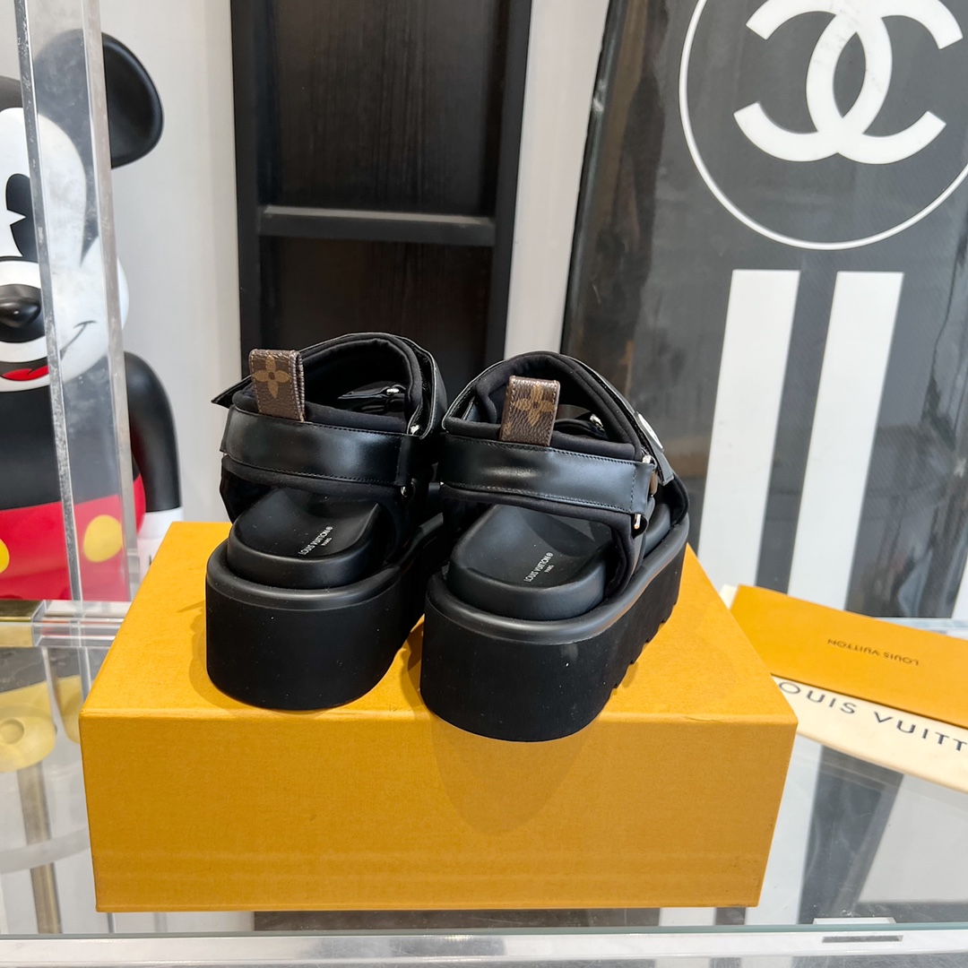 Louis Vuitton Pool Pillow Flat Comfort Sandal - DopestKickz