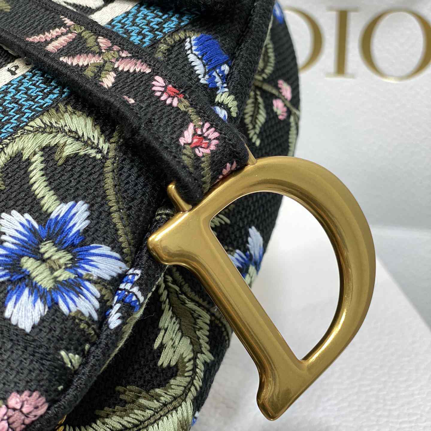 Dior Saddle Bag  - DopestKickz