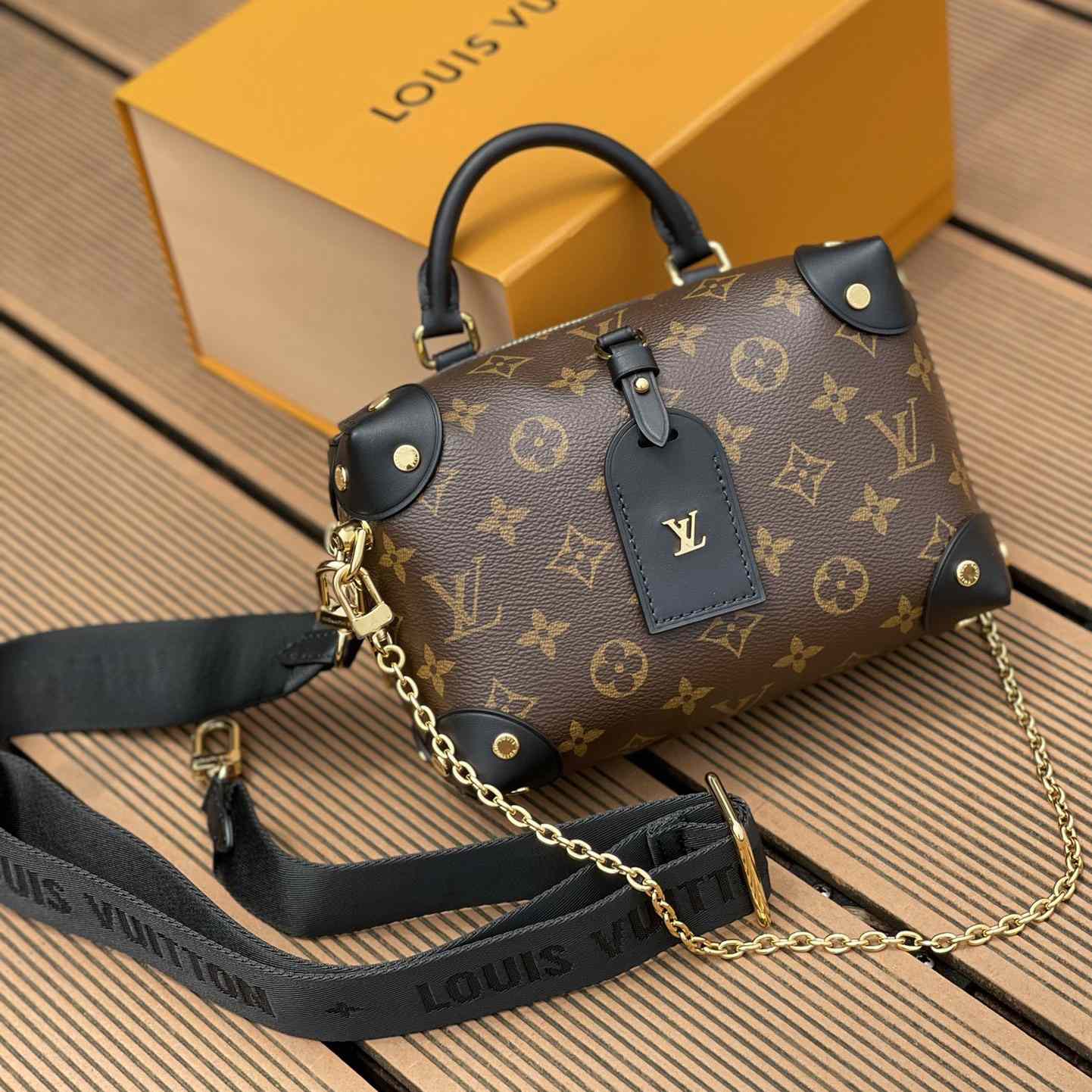 Louis Vuitton Petite Malle Souple  M45571 - DopestKickz