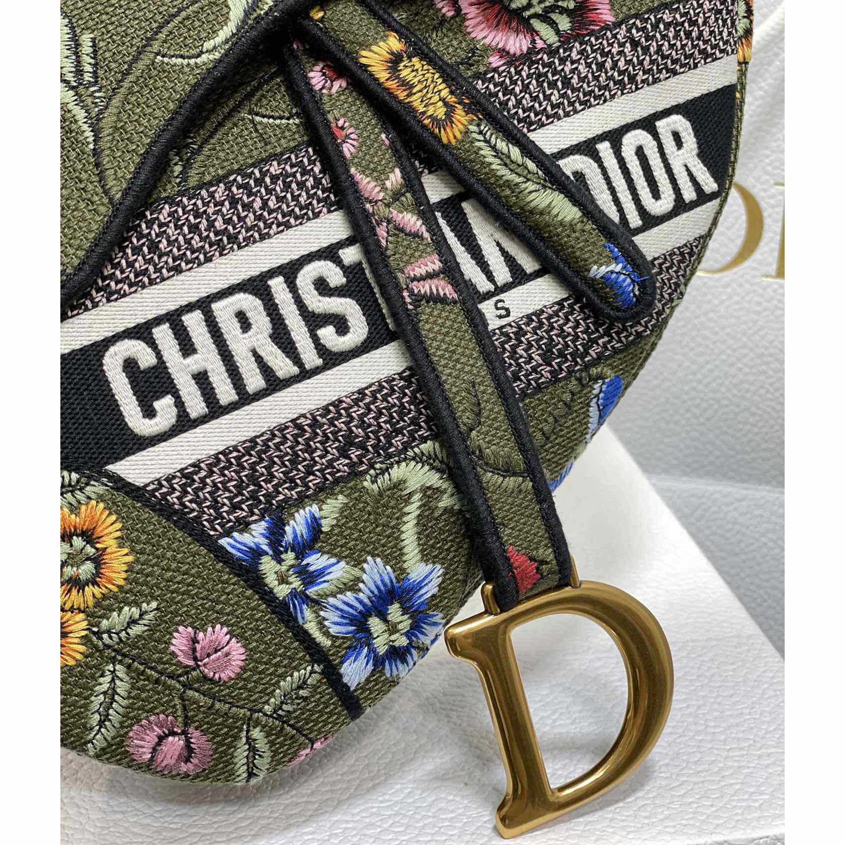 Dior Saddle Bag  - DopestKickz