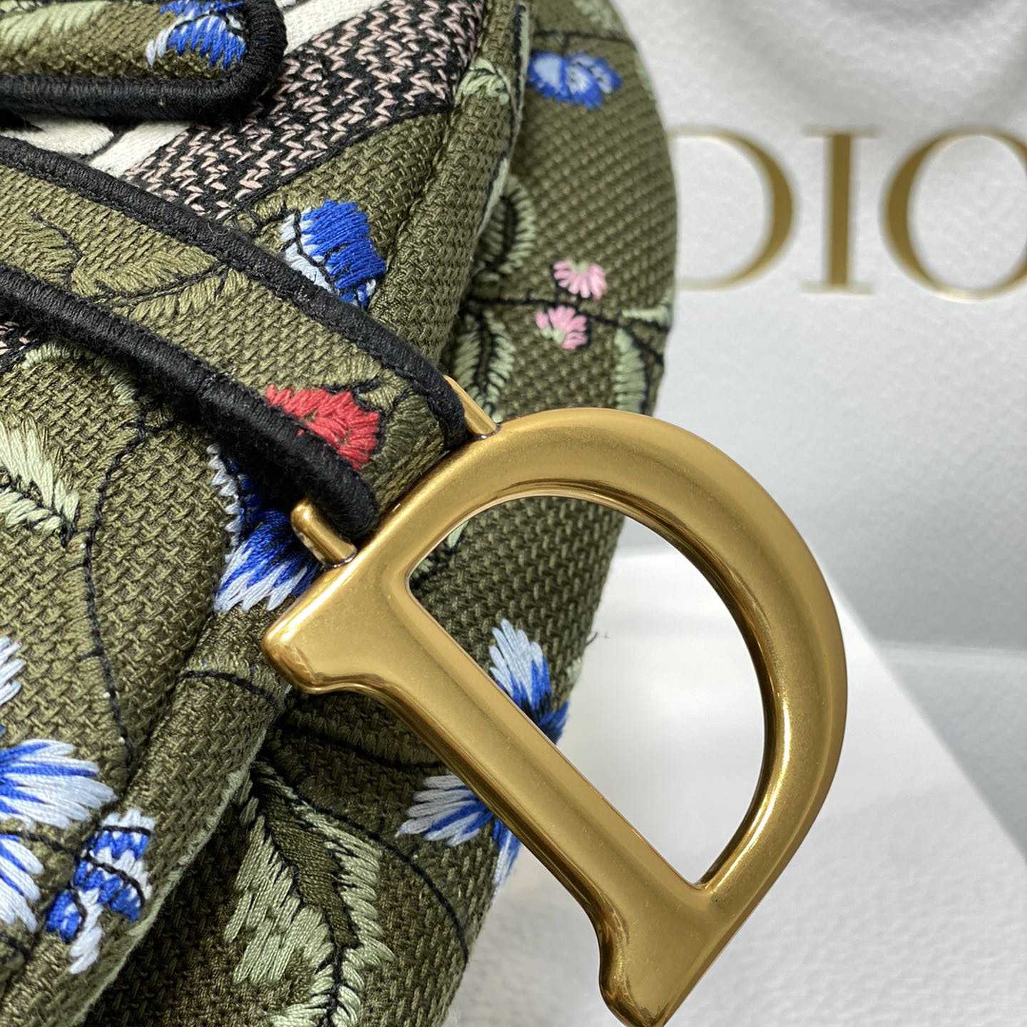 Dior Saddle Bag  - DopestKickz