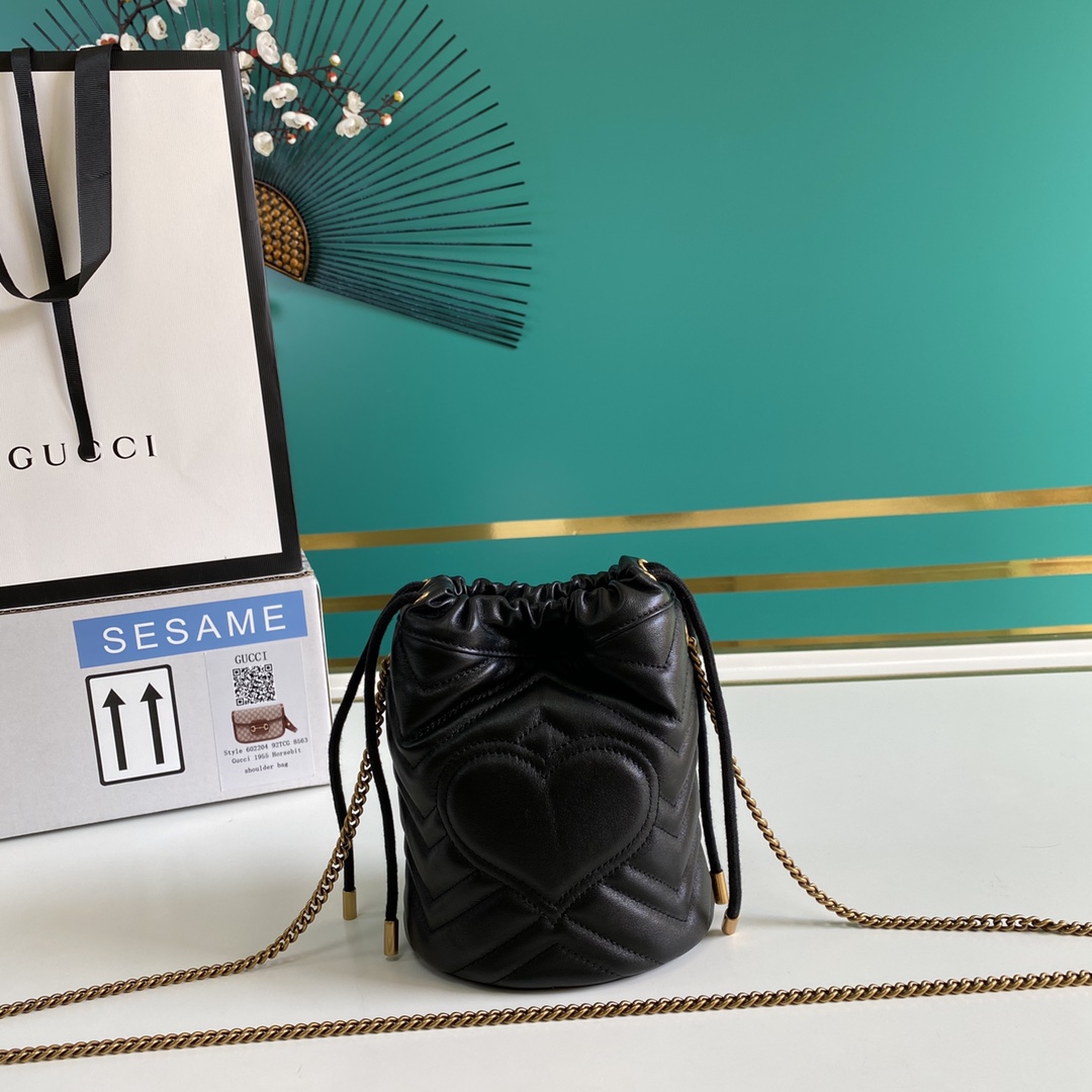 Gucci GG Marmont Mini Bucket Bag(19-17cm) - DopestKickz