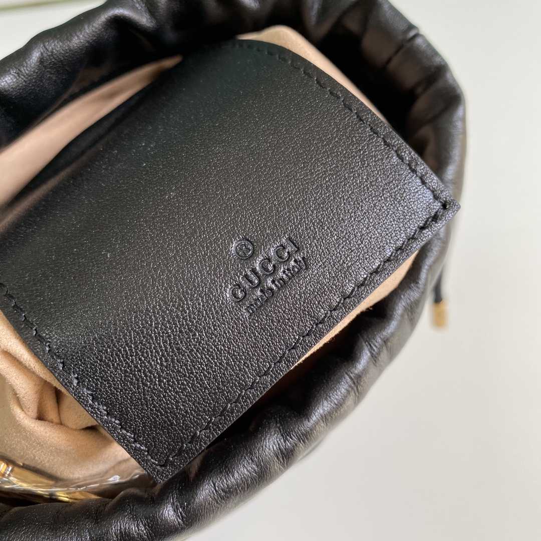 Gucci GG Marmont Mini Bucket Bag(19-17cm) - DopestKickz