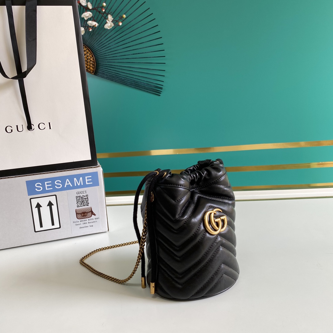Gucci GG Marmont Mini Bucket Bag(19-17cm) - DopestKickz