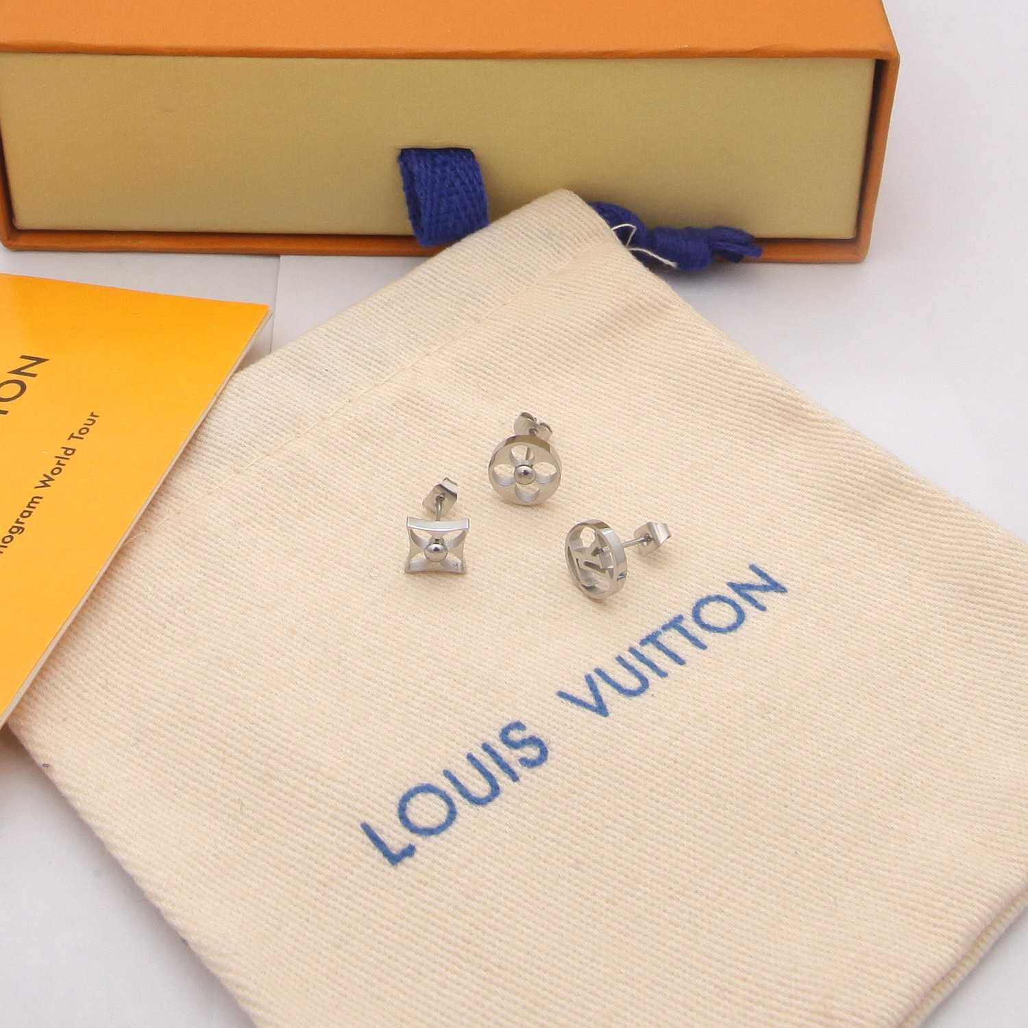 Louis Vuitton Crazy in Lock Earrings Set   M00395 - DopestKickz