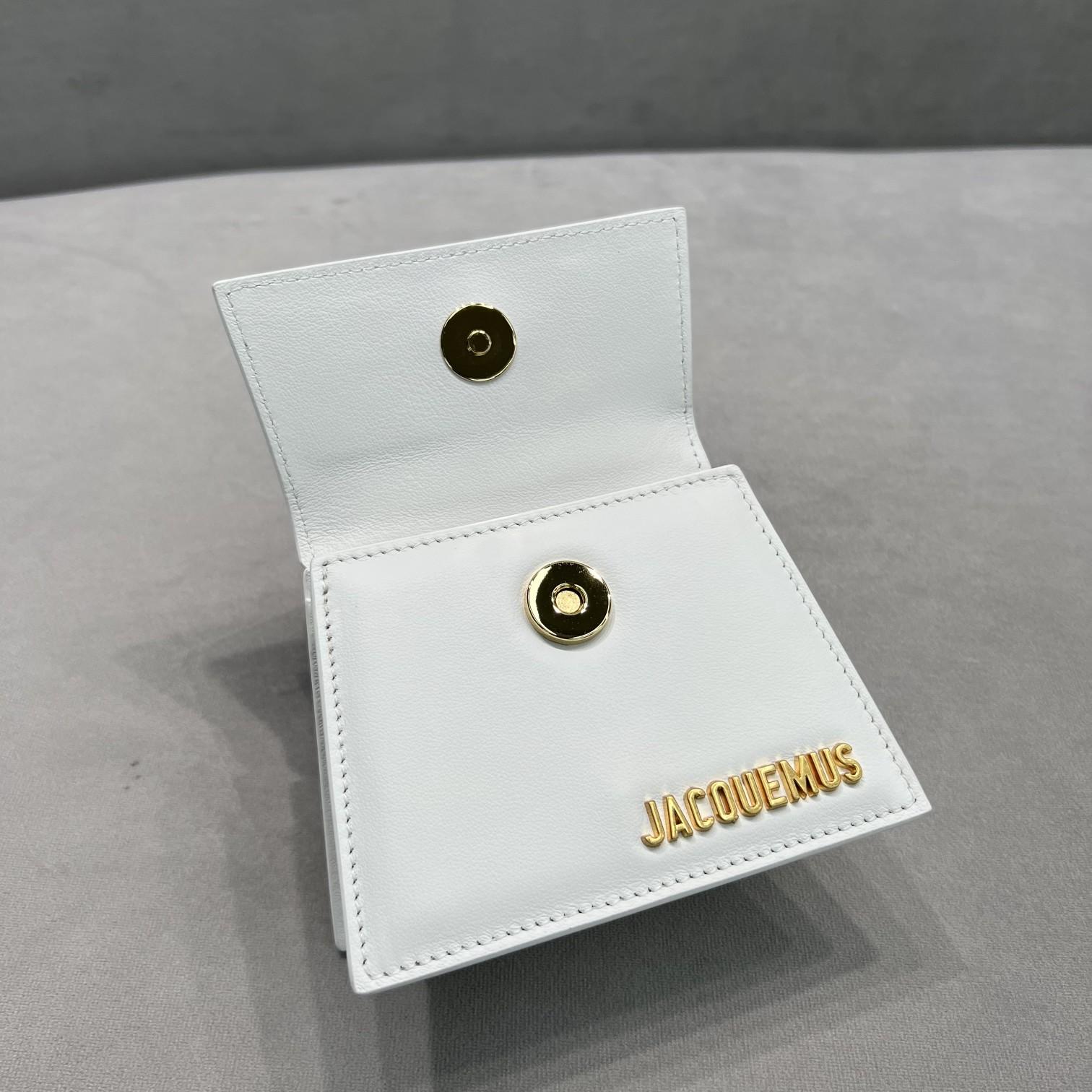 Jacquemus Le Chiquito Signature Leather Mini Handbag(12-8-5cm) - DopestKickz